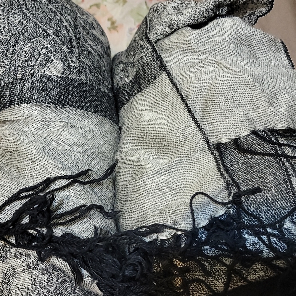 Silver toned Paisley scarf